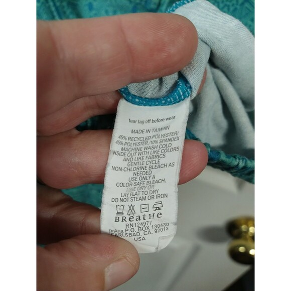 Prana Woman M Convertible Tank Aqua Kaleidoscope Breathe Activewear - Picture 8 of 10